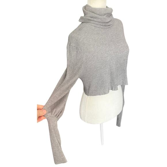 Joah Brown Brooklyn Cropped Turtleneck Ribbed Modal Sweater One Size Thumbholes - Picture 5 of 7